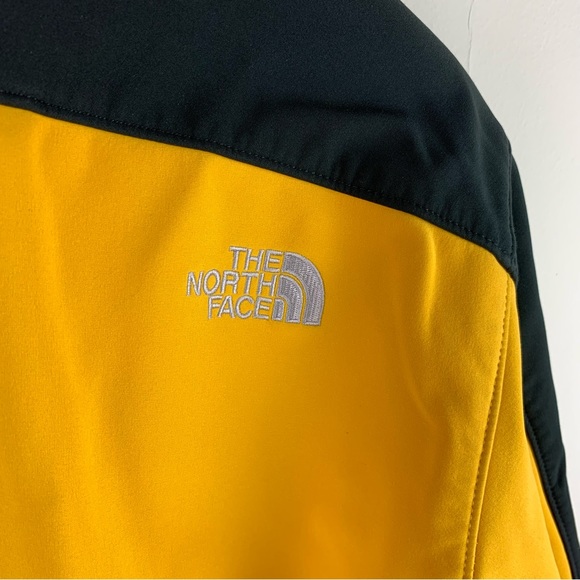 The North Face Jacket - Picture 6 of 10